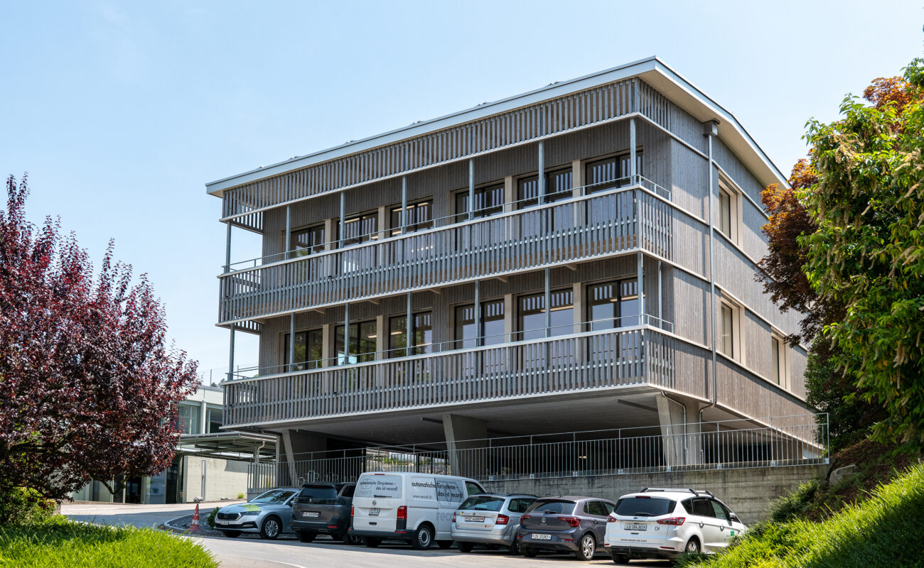 Kanton Schwyz, Schulgebäude für Pflegeberufe BBZ, Pfäffikon