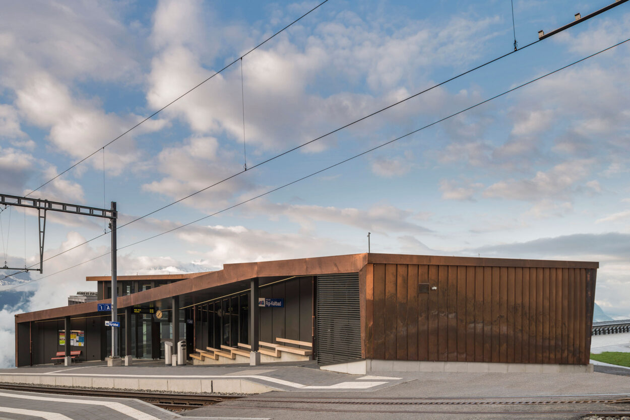 Bahnhofsgebäude, Rigi Bahnen AG, Rigi Kaltbad LU, Architektur, Industrie- und Gewerbebau