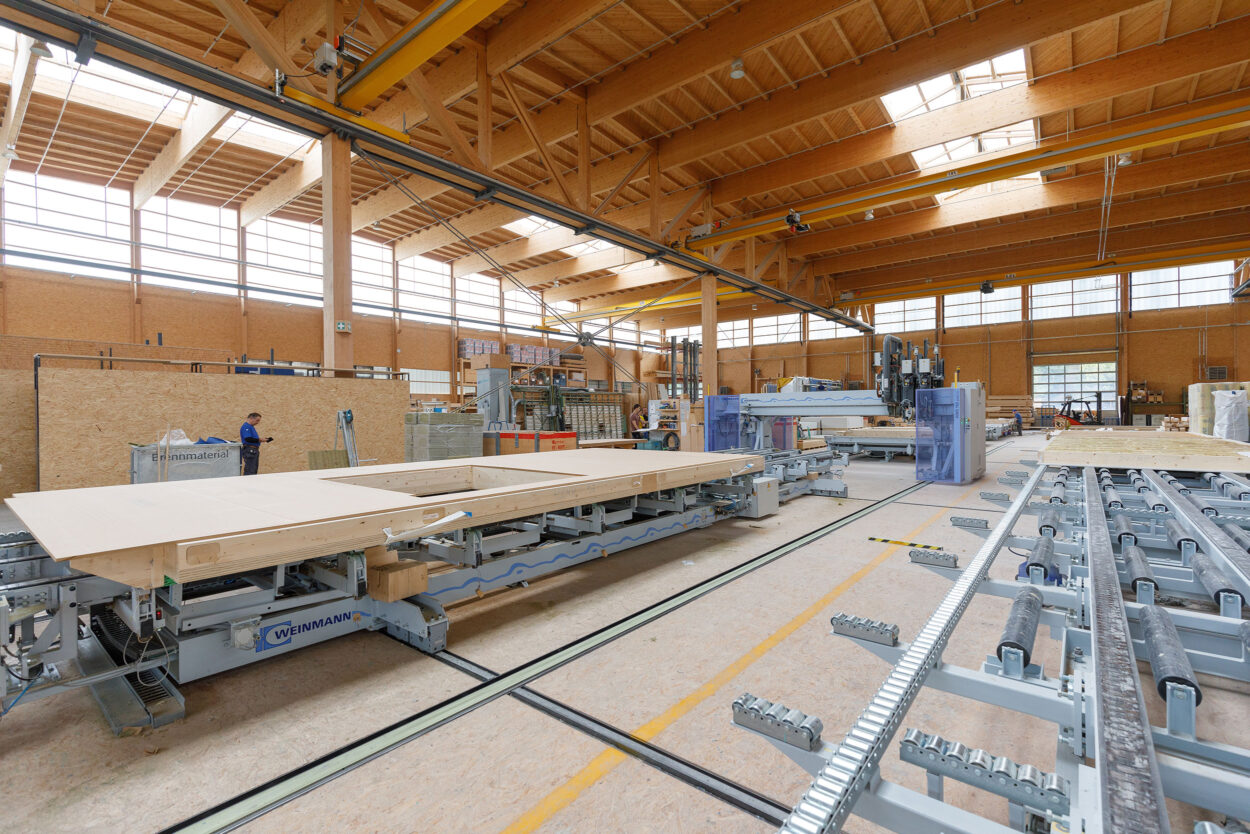 Produktionszentrum, Strüby Holzbau AG, Root LU, Industrie- und Gewerbehalle