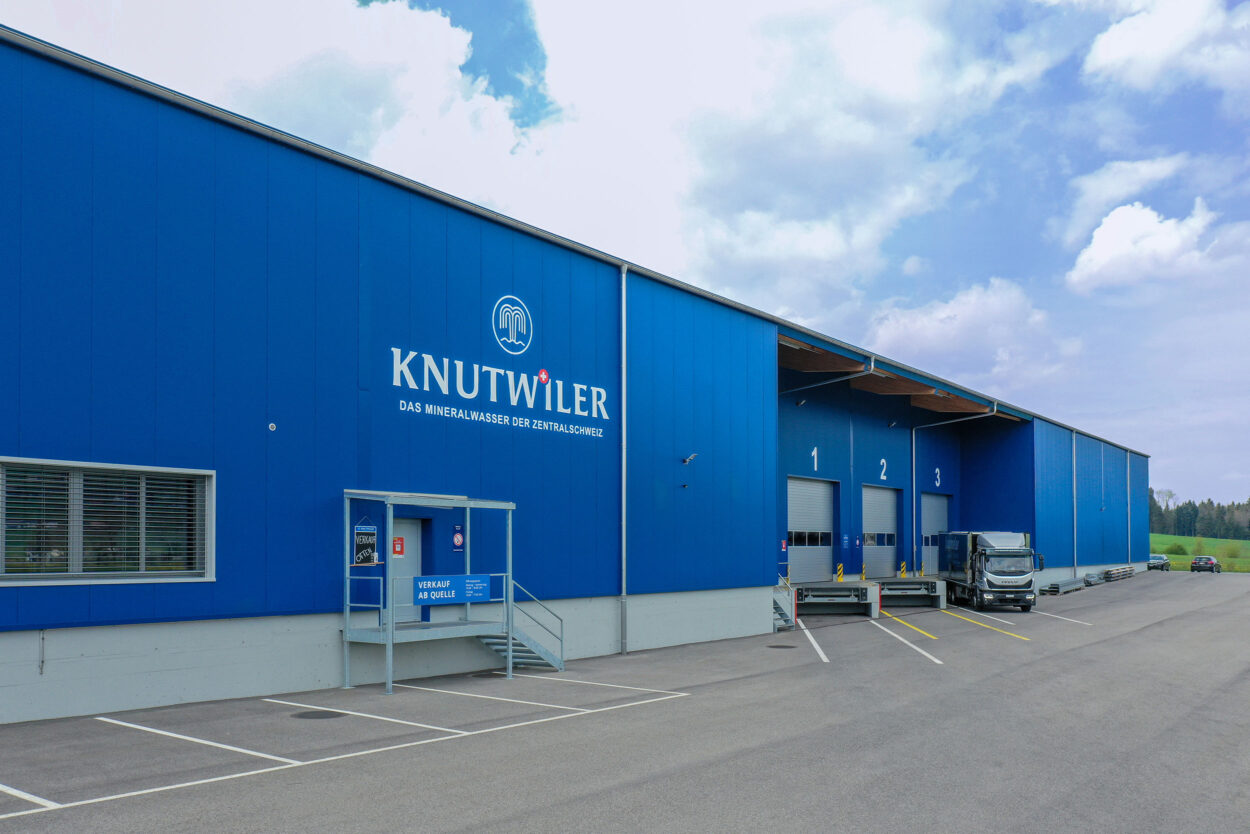 Lagerhalle, Mineralquelle Bad Knutwil AG, Knutwil LU, Industrie- und Gewerbebau