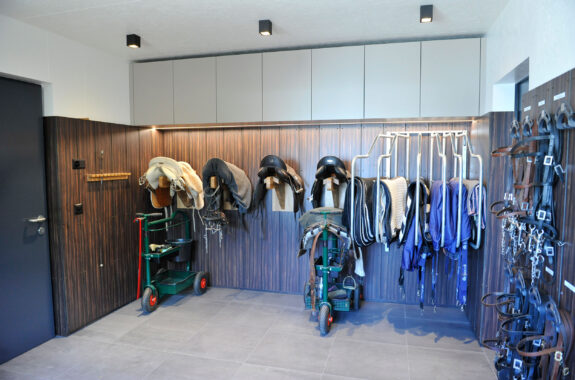 Pferdestall mit Remise, Rüti ZH