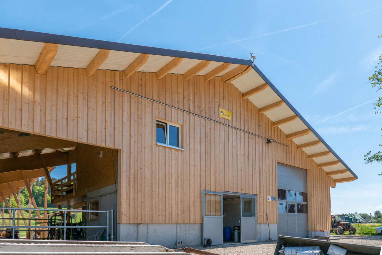 Milchviehstall, Tösstal ZH, Landwirtschaft Milchviehstall, Tösstal ZH, Landwirtschaft