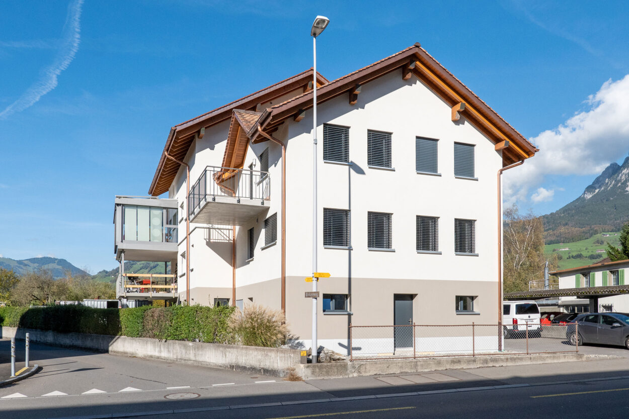 Mehrfamilienhaus, Um- und Anbau, Ibach SZ, Umbau Mehrfamilienhaus, Um- und Anbau, Ibach SZ, Umbau
