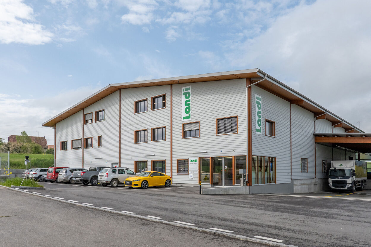 Agrarzentrum, LANDI Centre Broye Genossenschaft, Cugy LANDI-Bauten Agrarzentrum, LANDI Centre Broye Genossenschaft, Cugy LANDI-Bauten