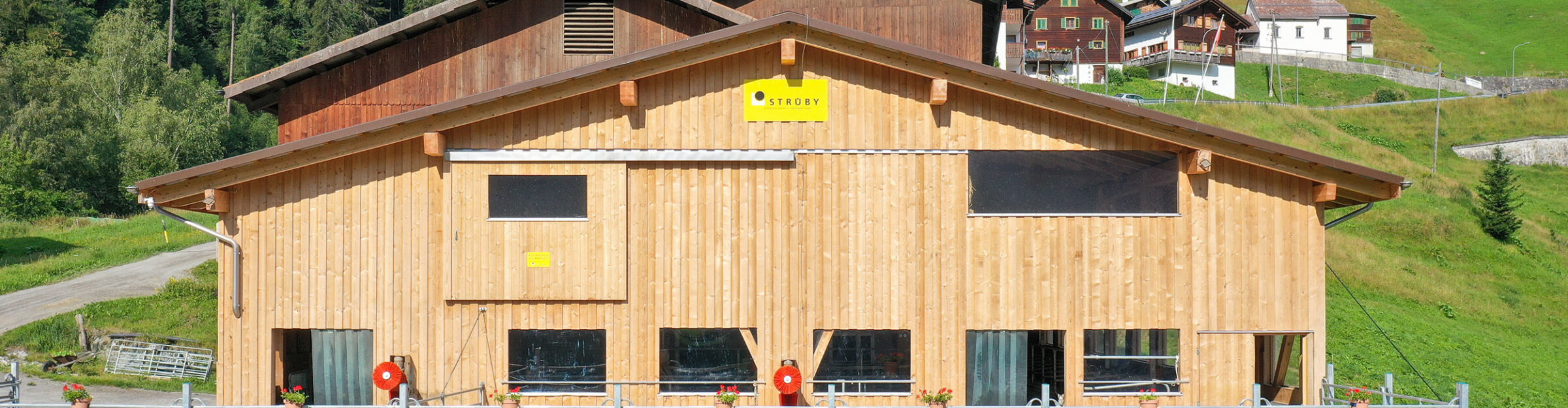 Mutterkuhstall, Um- und Anbau, Curaglia GR