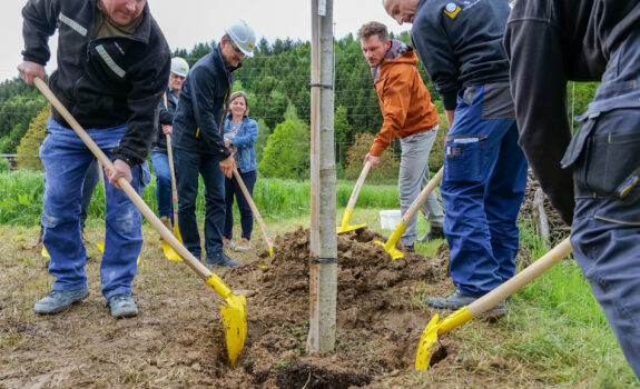 Spatenstich Produktionszentrum Root