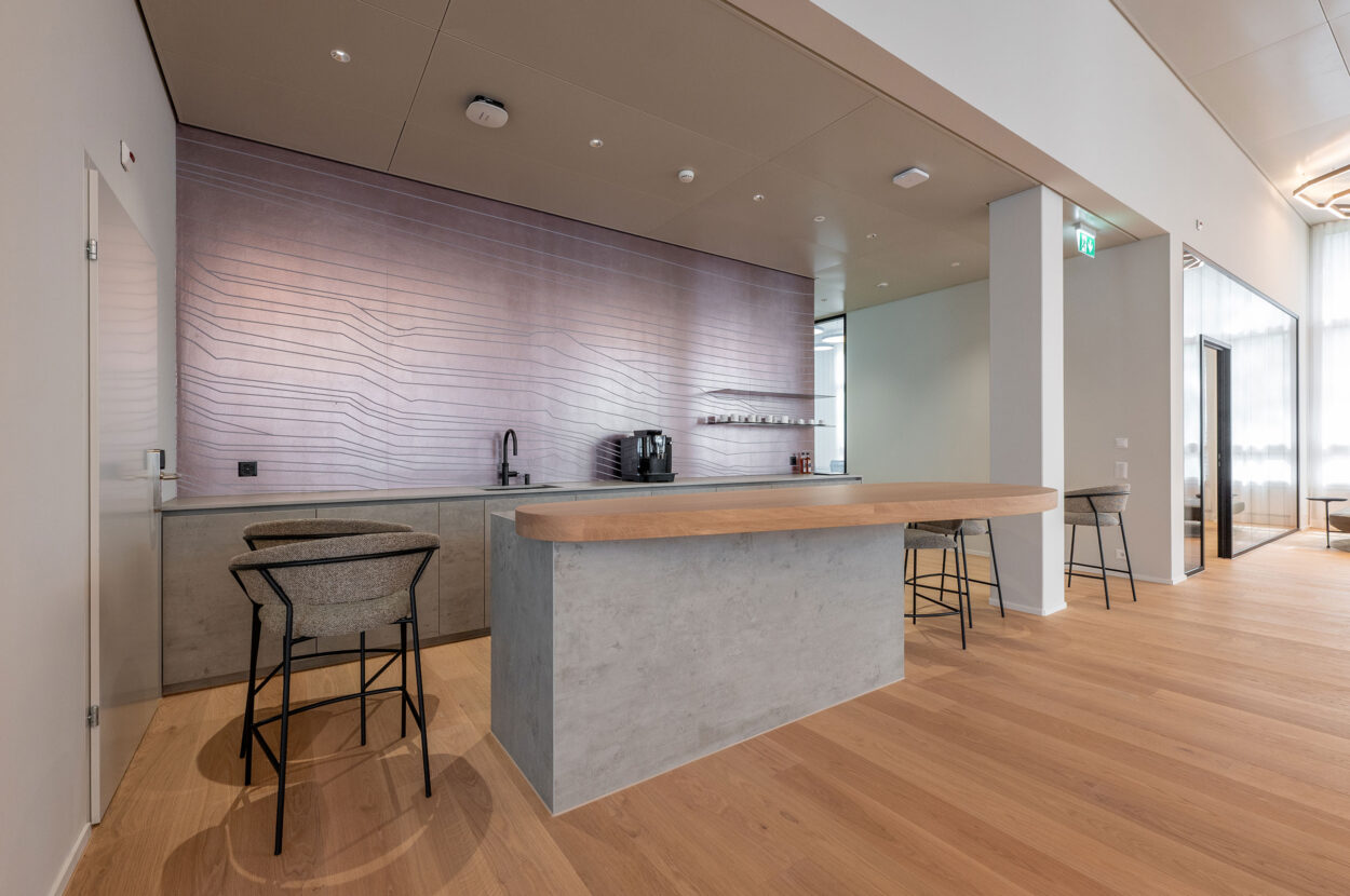 Gewerbegebäude, Pilatus Flugzeugwerke AG, Buochs NW