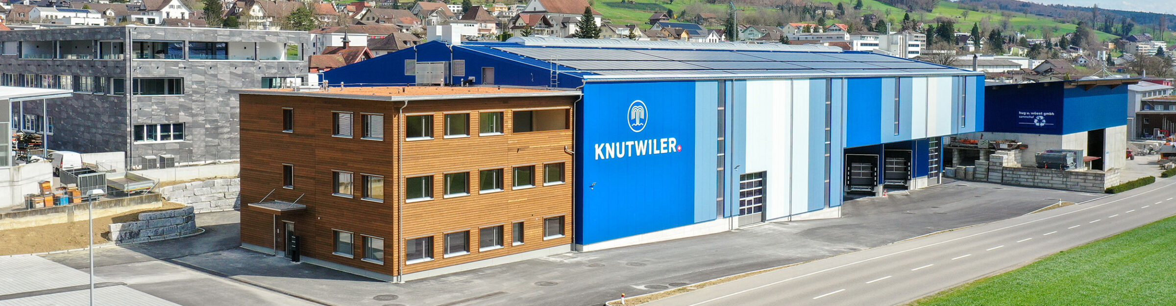 Gewerbegebäude, Mineralquelle Bad Knutwil AG, Triengen LU