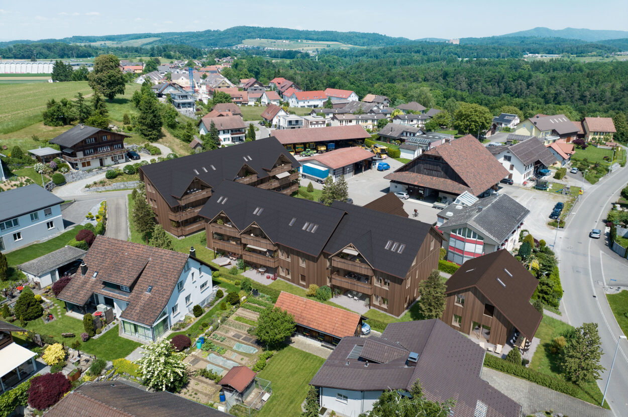 Mehrfamilienhäuser und Einfamilienhaus Tannerhof, Birrhard AG