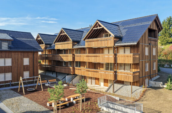 Mehrfamilienhäuser und Einfamilienhaus «Tannerhof», Birrhard AG