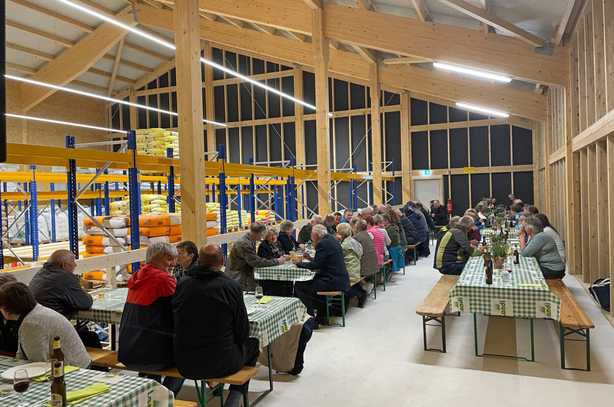 Agrar Center, LANDI Region Aemme, Grünen BE, Übergabe