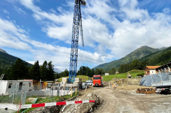 An- und Umbau Mutterkuhstall, Zernez GR