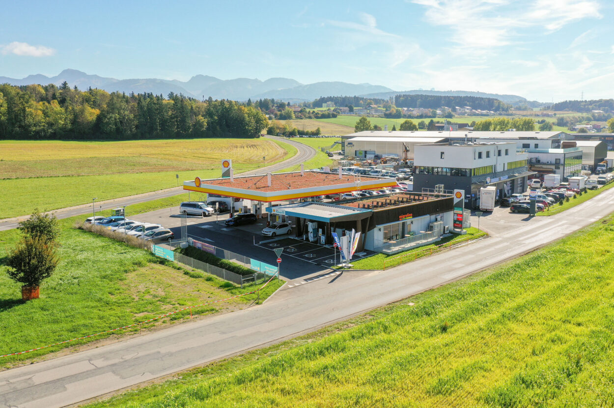 Tankstelle mit Shop, Artelia Suisse SA, Palézieux-Gare VD