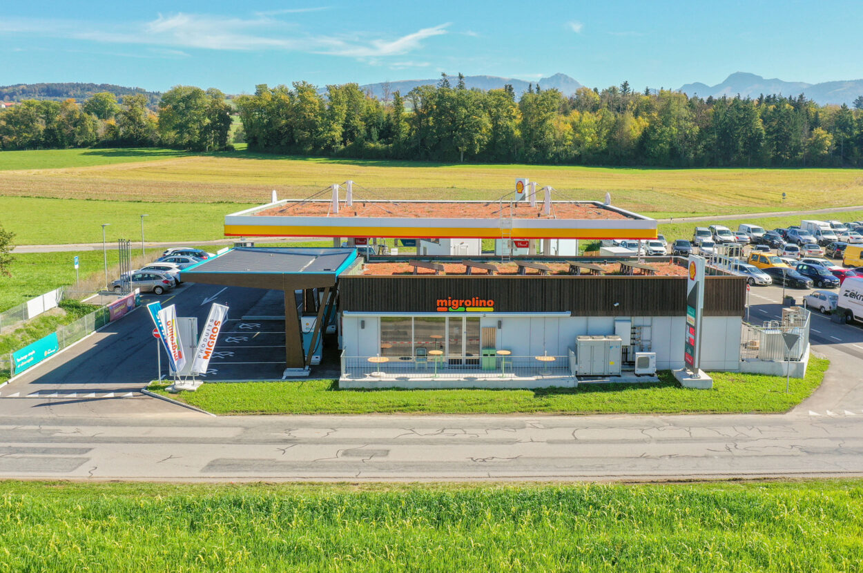 Tankstelle mit Shop, Artelia Suisse SA, Palézieux-Gare VD