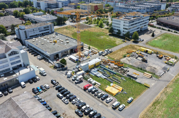 Gewerbegebäude, Aufstockung Werkhalle, Stuber Team AG, Rotkreuz ZG