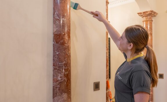 Strüby Stelleninserate Maler oder Oberflächenspezialist Holzbau