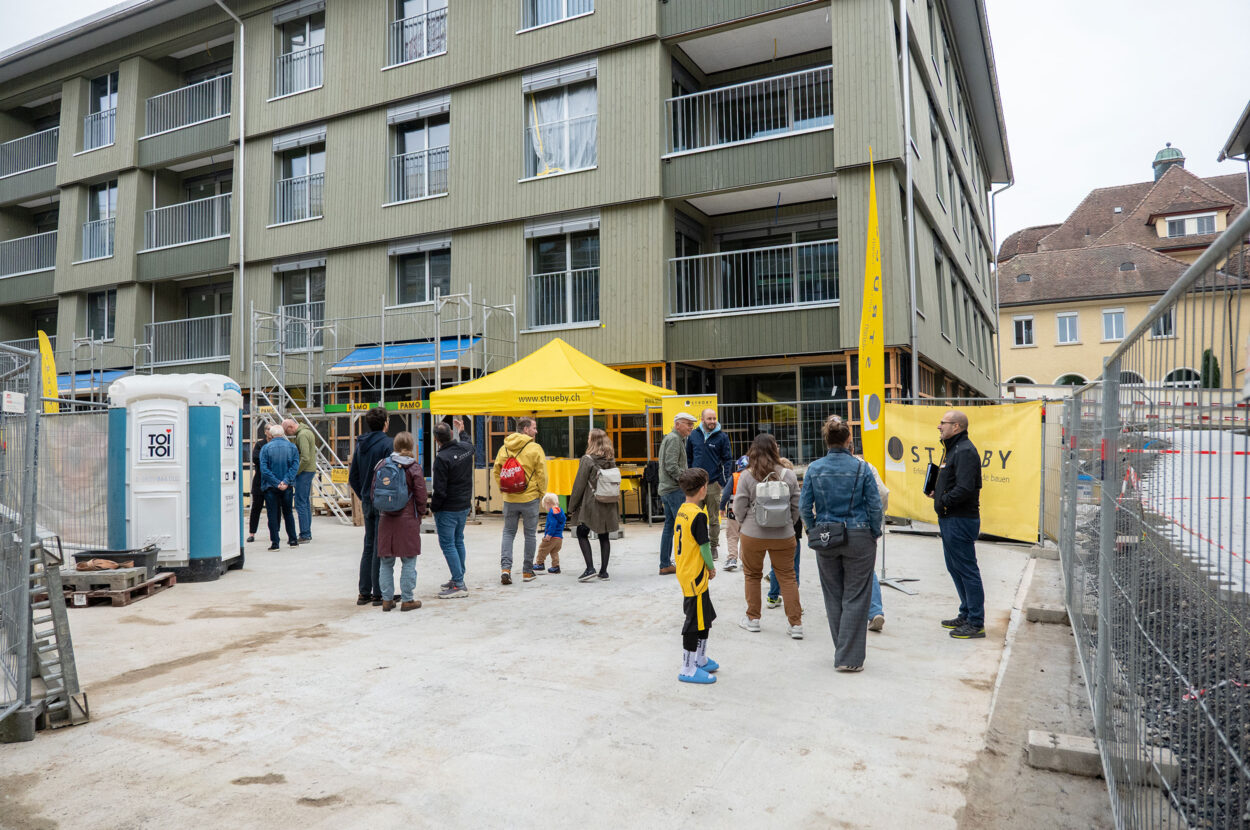 Tag der offenen Baustelle Mehrfamilienhäuser Schützenmattpark, Inwil LU